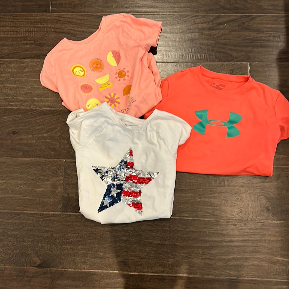 Lot/bundle of short sleeve girl tees 10/12